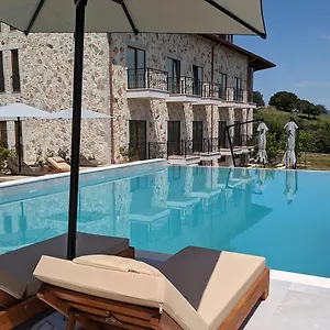Gle-alb Agrotourism Hotel Tepelene