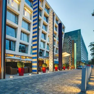 **** Hotel Radisson Blu Media Harbour Hotel, Germany